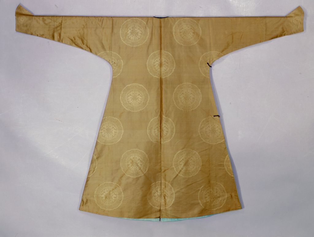 图片[2]-Gray Jade Wall Pattern River Silk Pattern Robe-China Archive